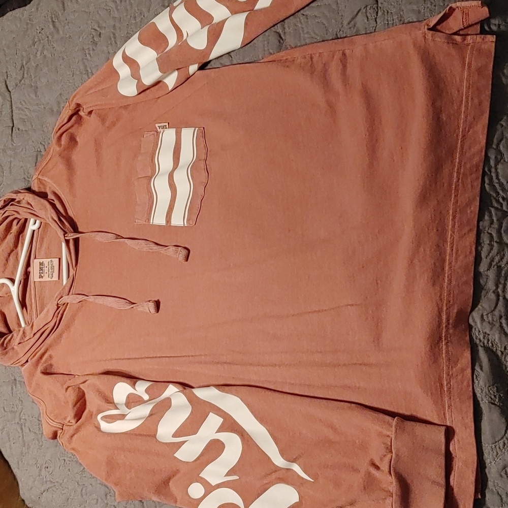 Mauve VS Pink long sleeve shirt with hood